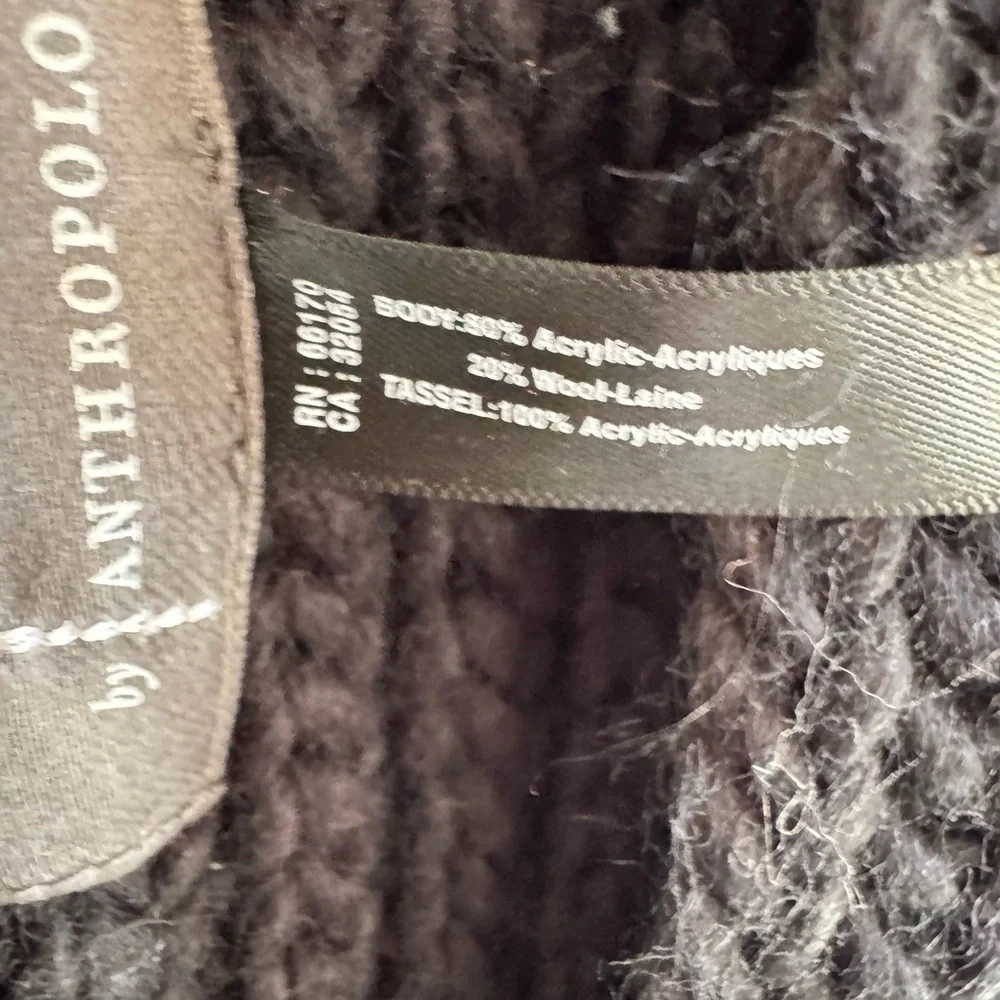 NWOT Anthropologie Chunky Knit‎ Scarf Black with Multicolor Fringe